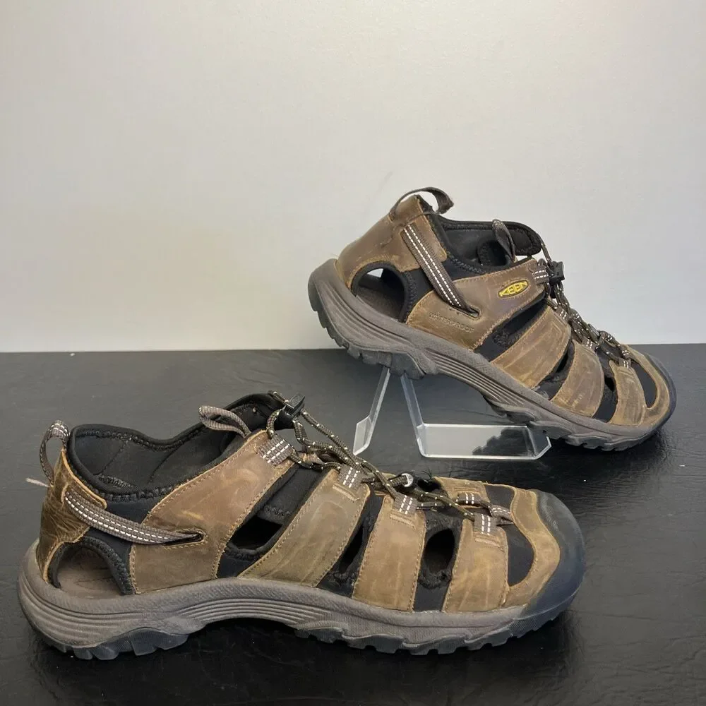 KEEN Men's 11 M Targhee III Closed-Toe Hiking Sandal in Bison/Mulch Good Shape